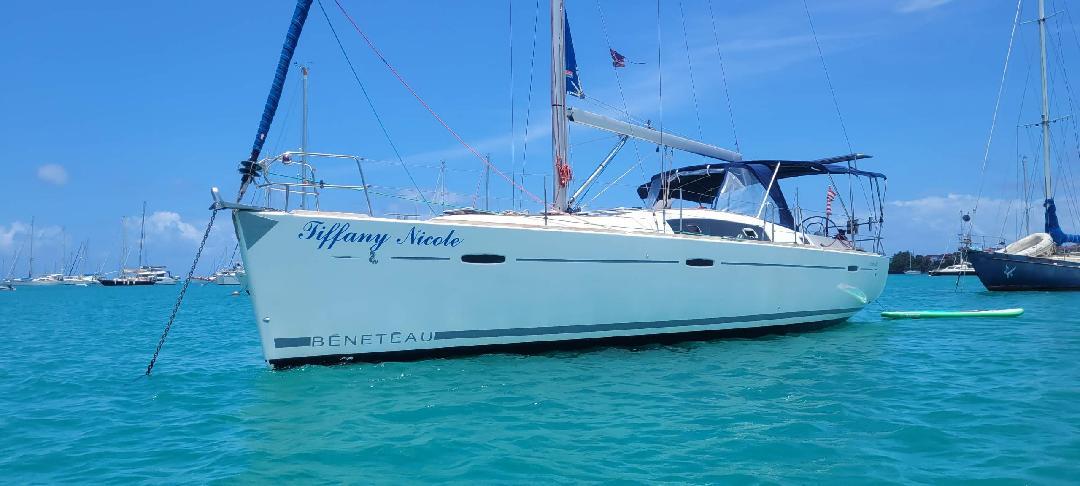 2011 Beneteau Oceanis 43 Family