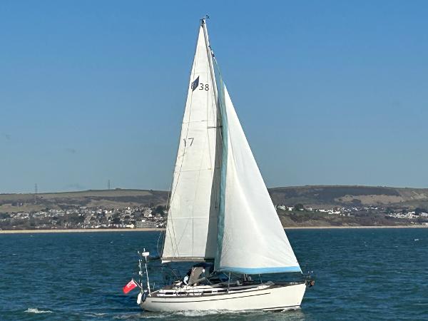1998 Bavaria 38 Ocean