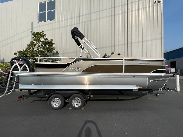 SunCatcher Select 322 Fishing Pontoon Boat
