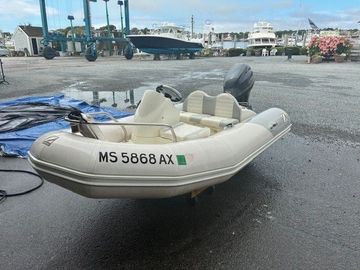 2011 Zodiac YACHT LINE 340DL