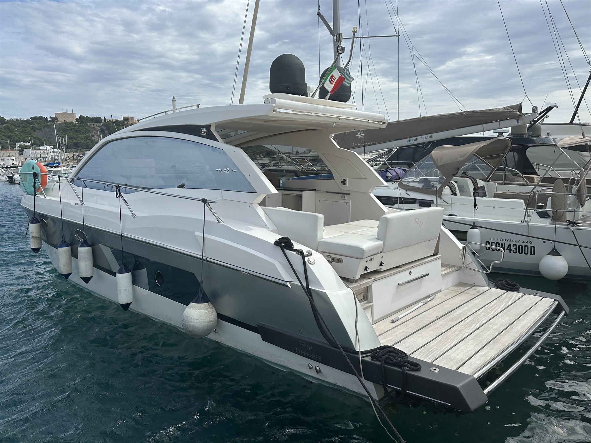 Rio Yachts 42 AIR IMG_7051.jpeg