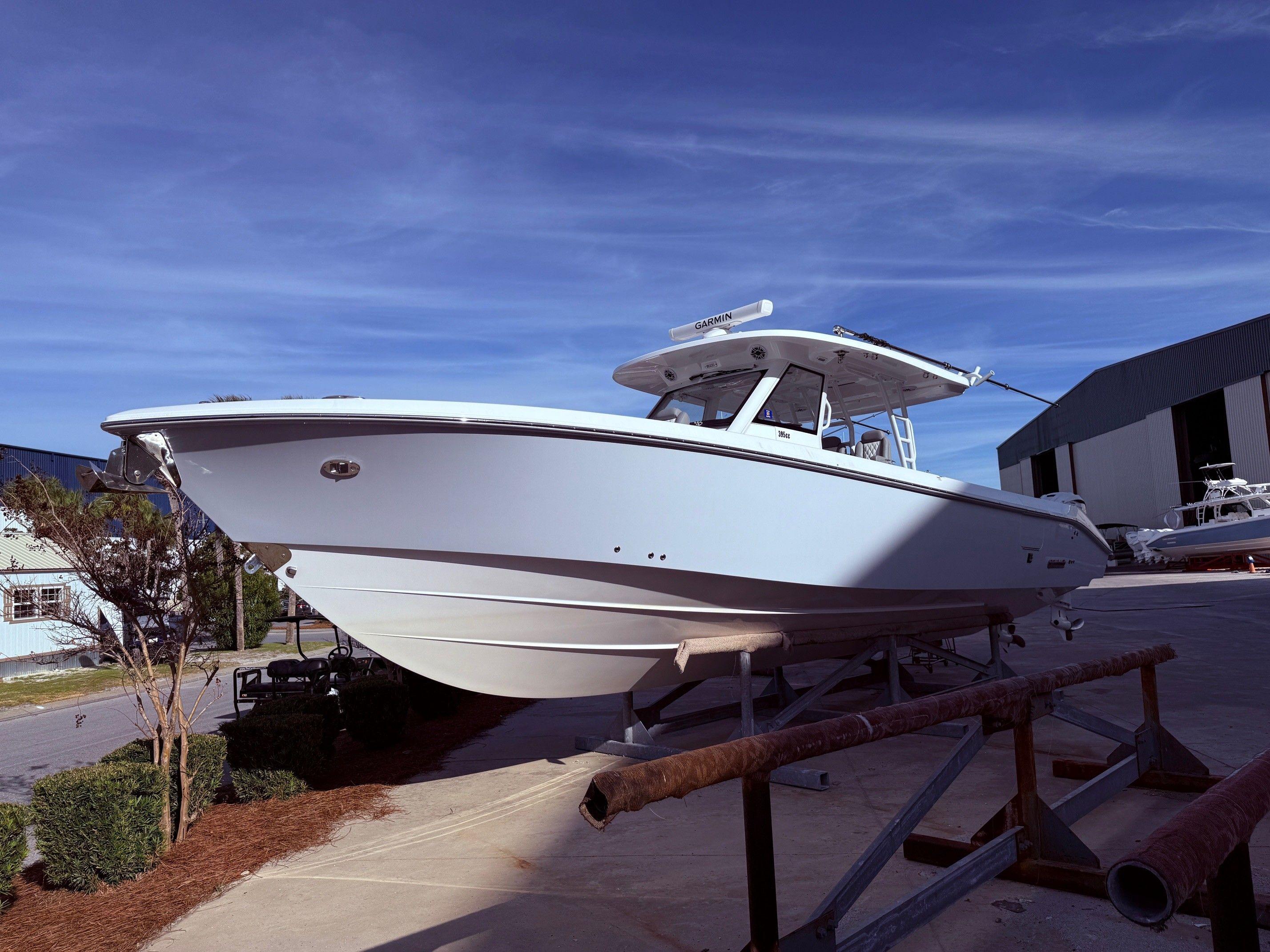 2024 Everglades 395 CC