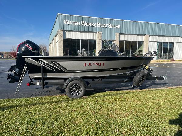 Lund 1775 Impact XS SS 2025 Lund 1775 Impact XS SS boat at Water Werks Boat Sales.