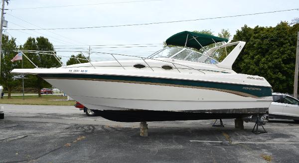 1998 Monterey 296 Cruiser