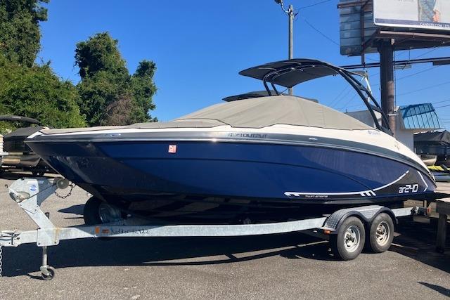 2016 Yamaha Boats AR240