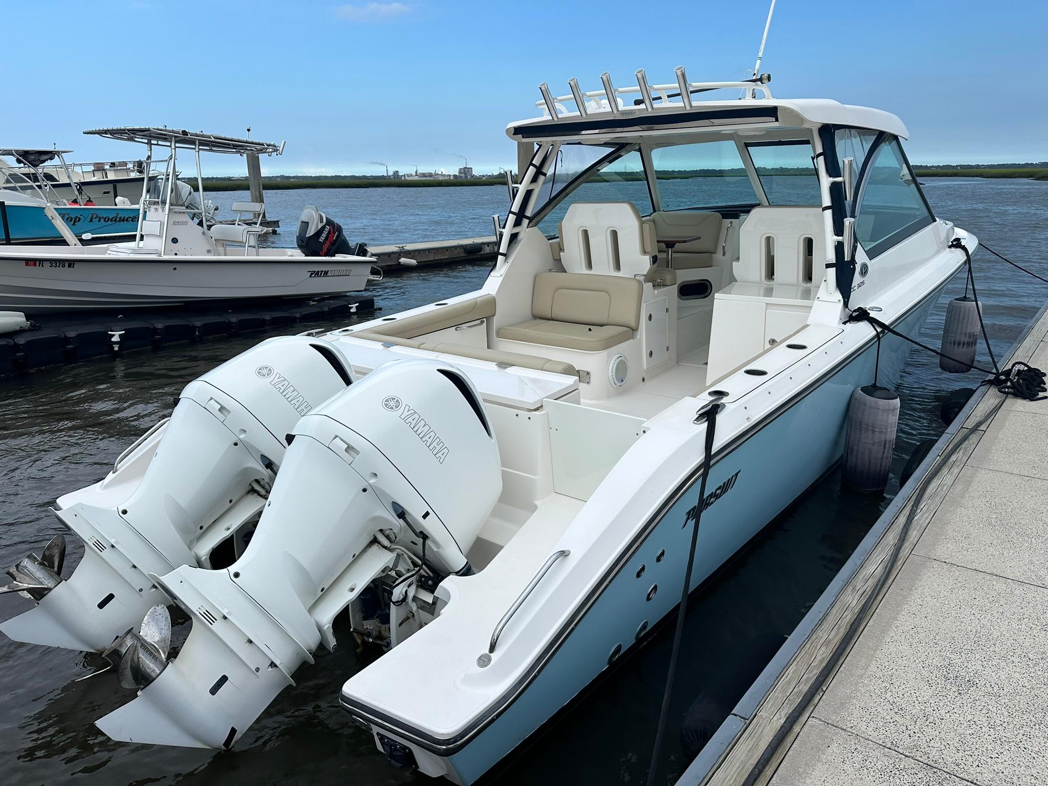 2018 Pursuit DC 325 Dual Console, Fort Lauderdale Florida - boats.com