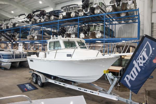 2025 Parker 2120 Sport Cabin
