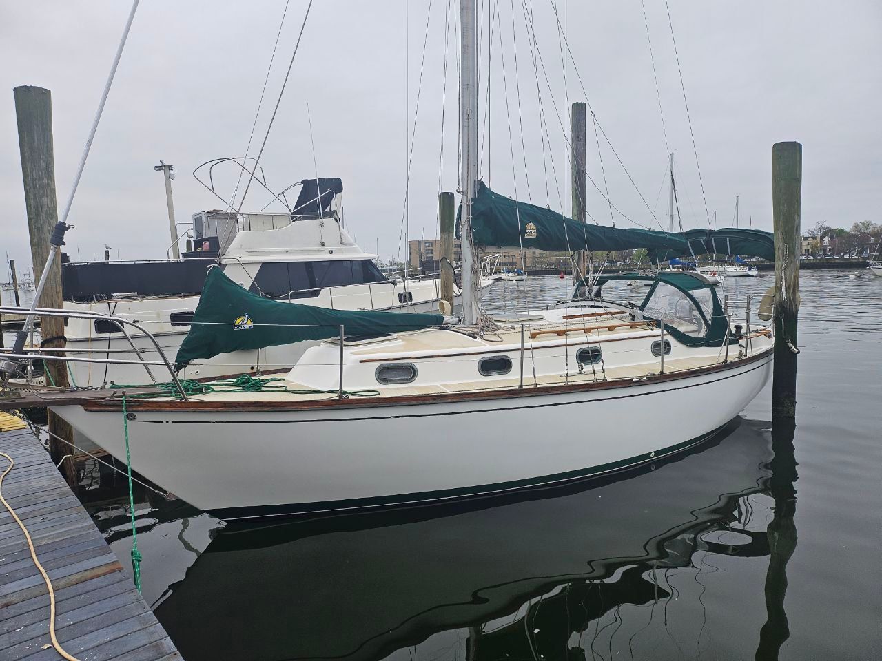 1986 Cape Dory Cape Dory 32
