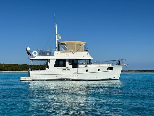 2014 Beneteau Swift Trawler 44