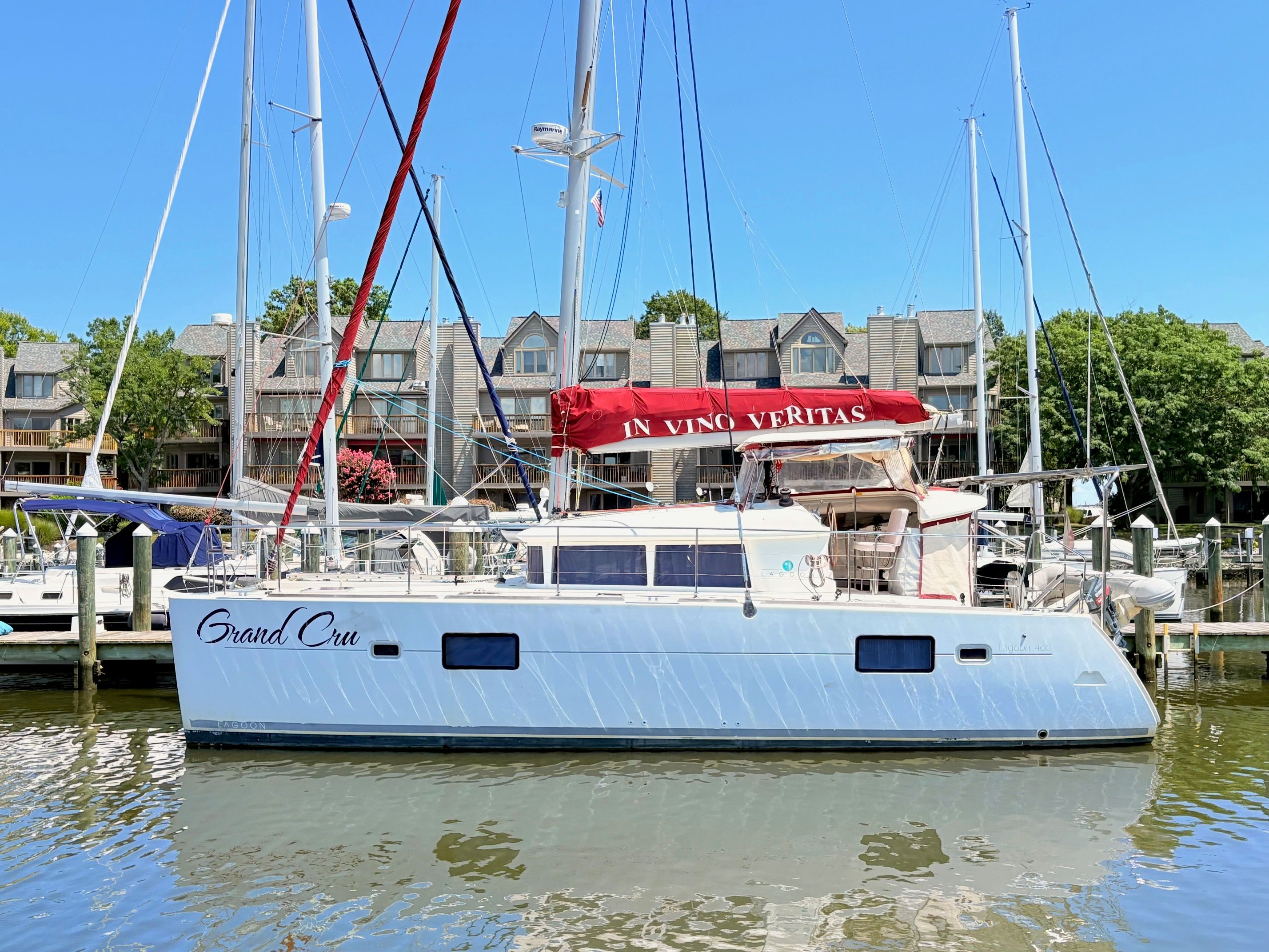 2010 Lagoon 400