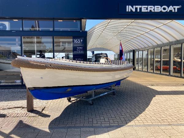 Interboat 17