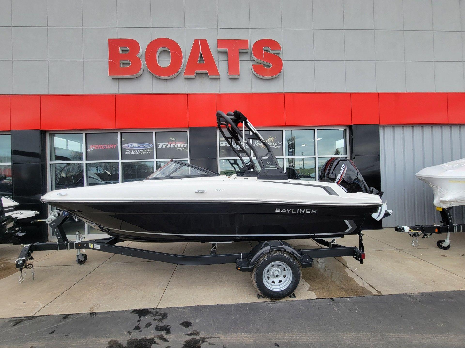 2025 Bayliner VR4 Outboard