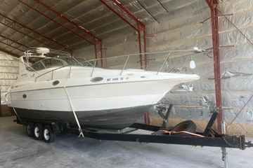 1997 Cruisers Yachts 3075 Rogue
