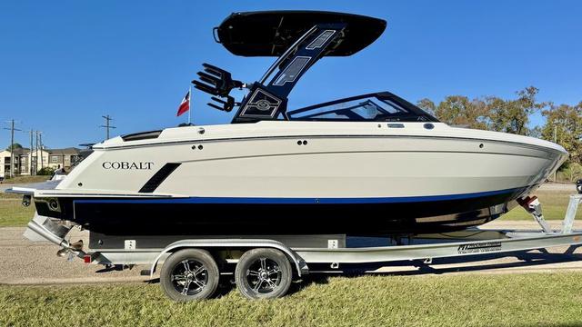 Cobalt R6 Surf