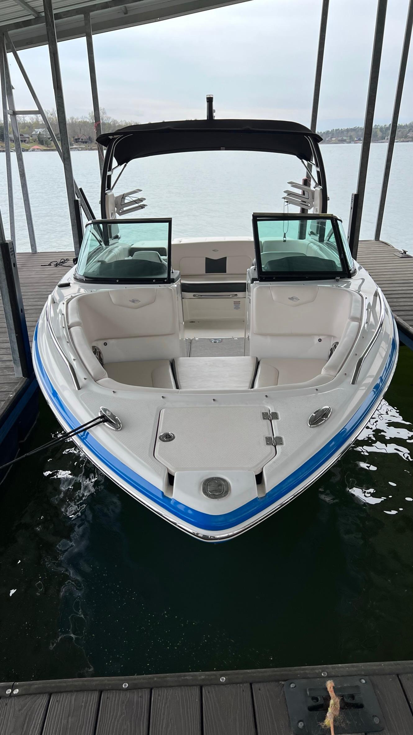 2017 Chaparral 227 SSX Surf
