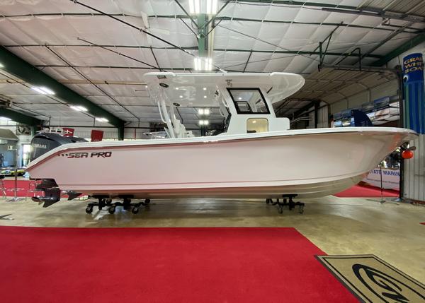 Sea Pro 320 DLX Offshore
