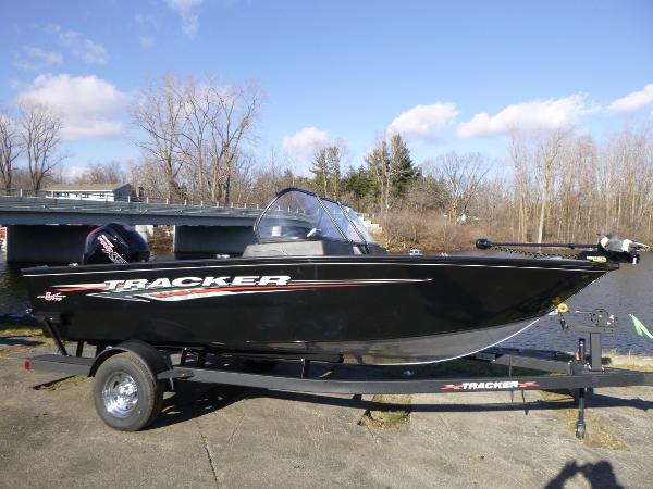 New 2024 Tracker Pro Guide V-175 Combo, 47129 Clarksville - Boat