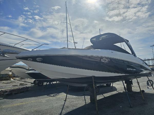 2009 Rinker 296 Captiva Bowrider