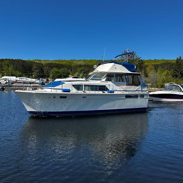 1973 Chris-Craft 41 Commander
