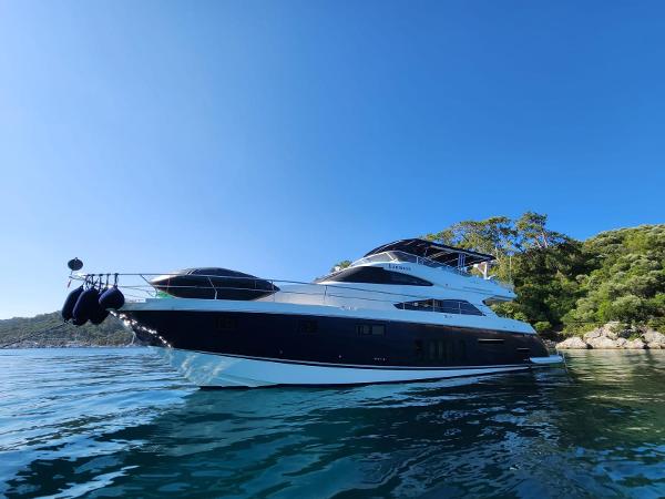 Fairline Squadron 65
