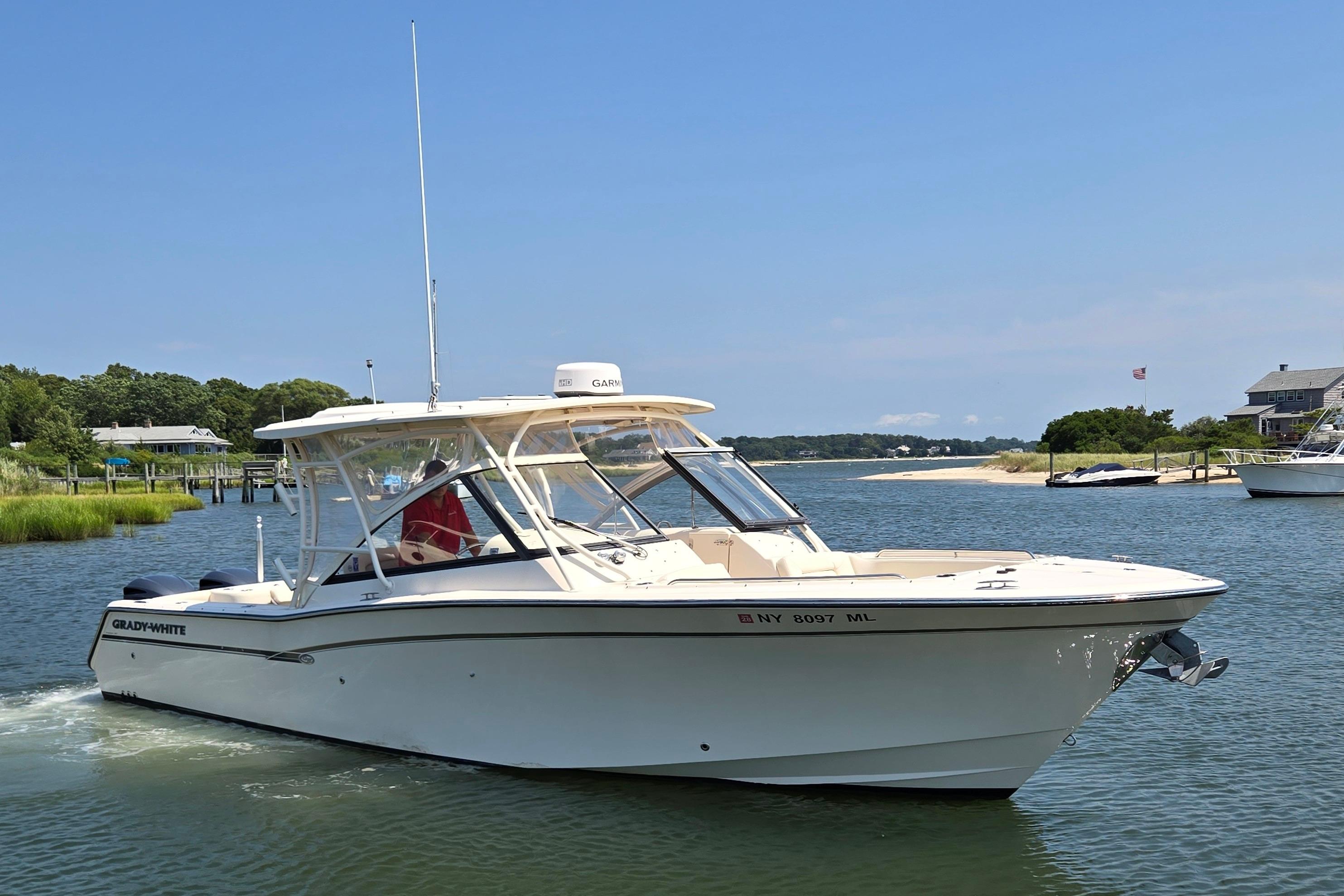 2016 Grady-White Freedom 307