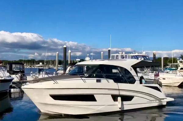 2019 Beneteau Antares 27