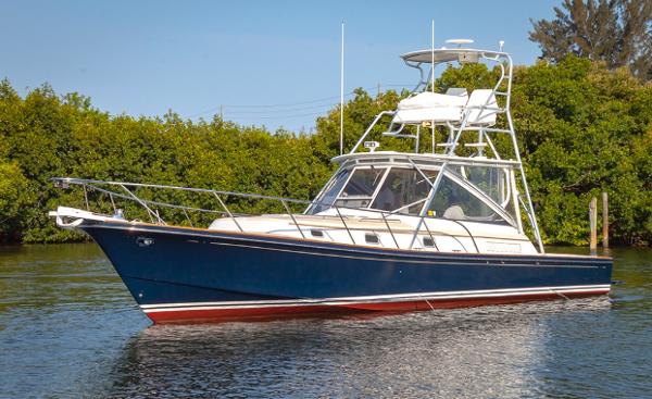 2000 Little Harbor 42 Whisper Jet