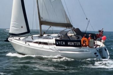 1995 British Hunter Channel 32