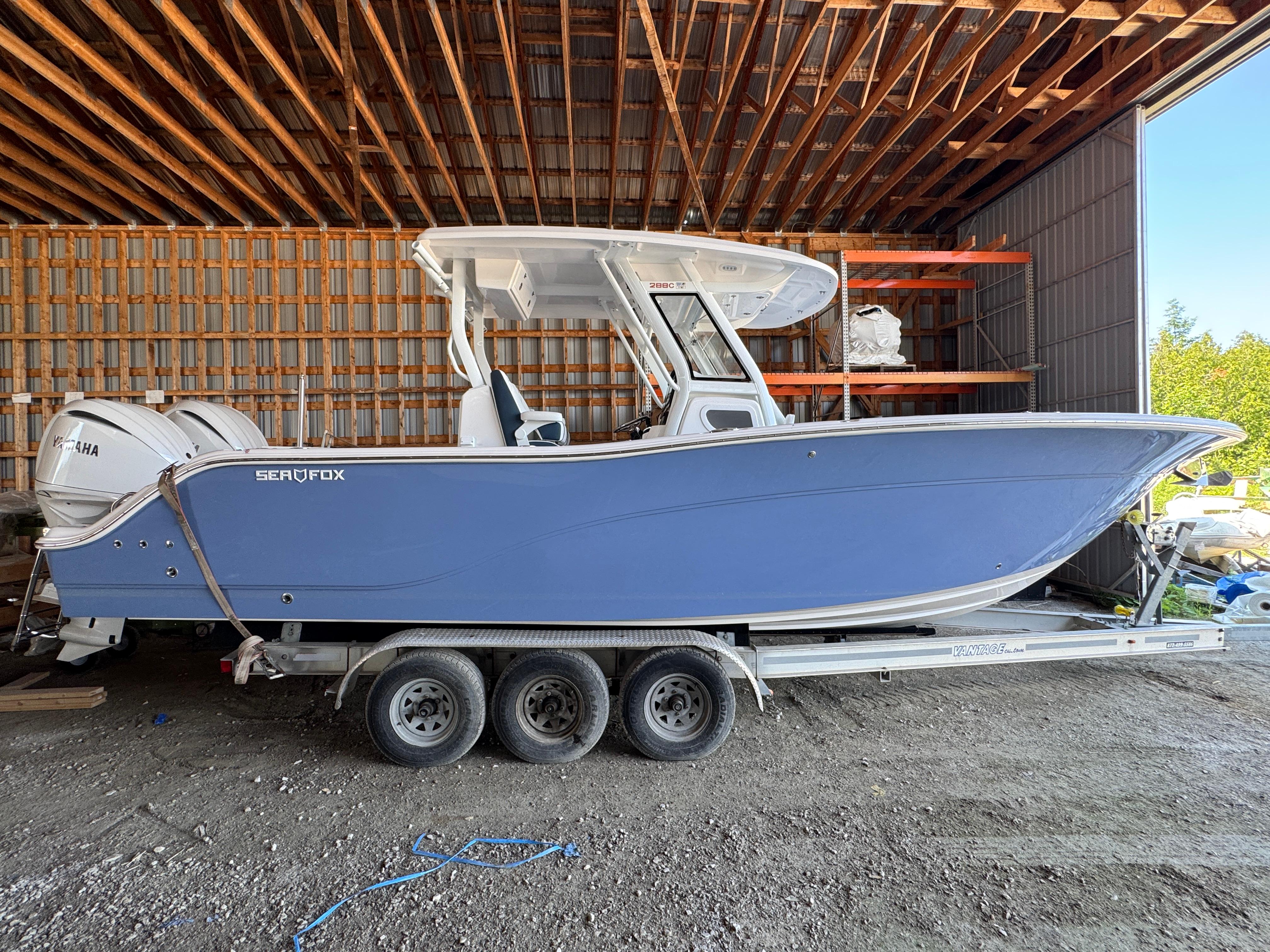 2025 Sea Fox 288 Commander