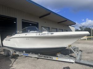 Key West 211 Dual Console