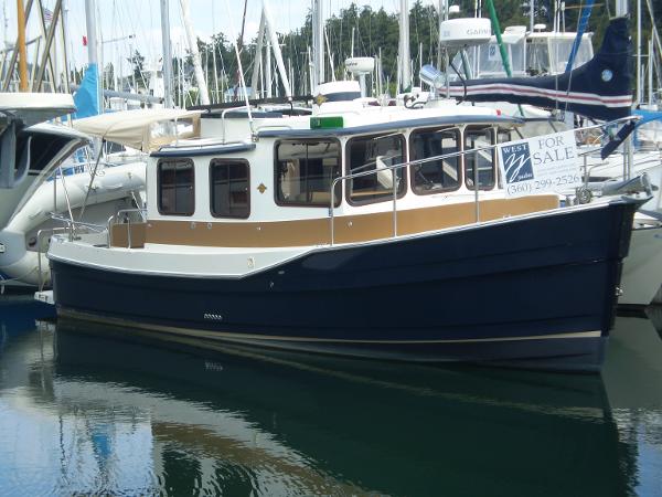 2011 Ranger Tugs R-27
