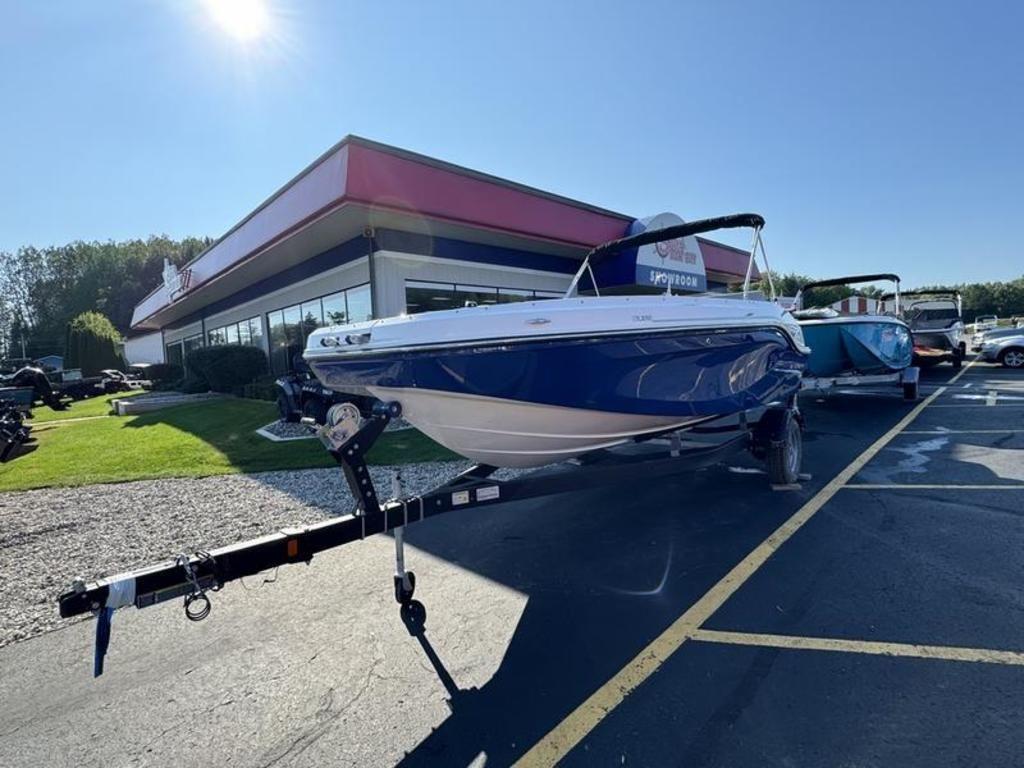 Bayliner DX2050