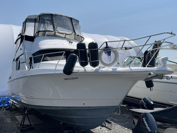 1996 Silverton 372 Signature