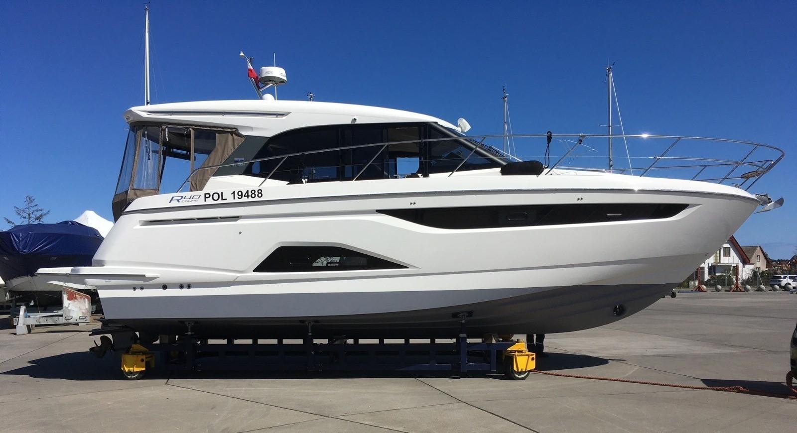 2018 Bavaria R40 Coupe