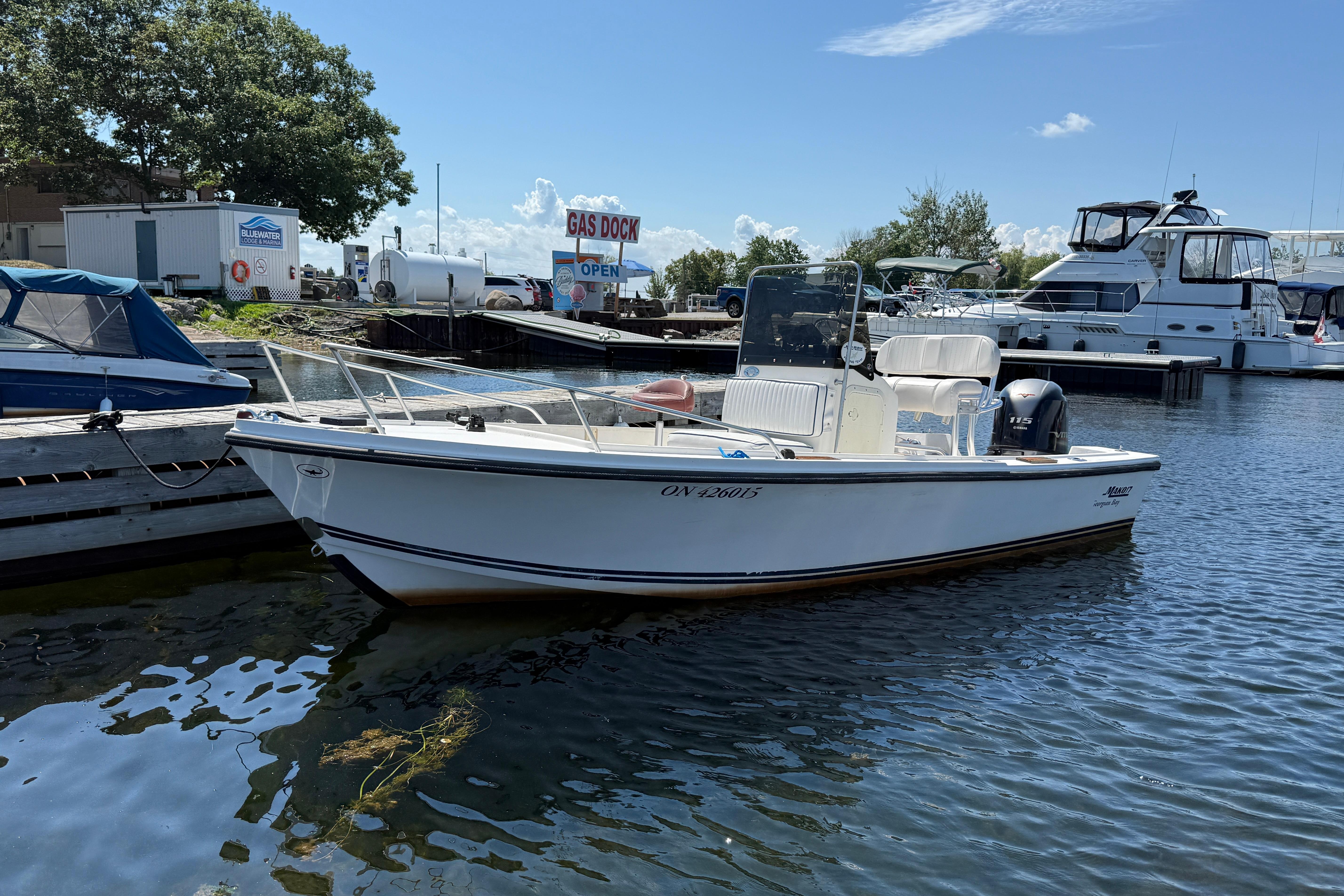 1983 Mako 17 Center Console