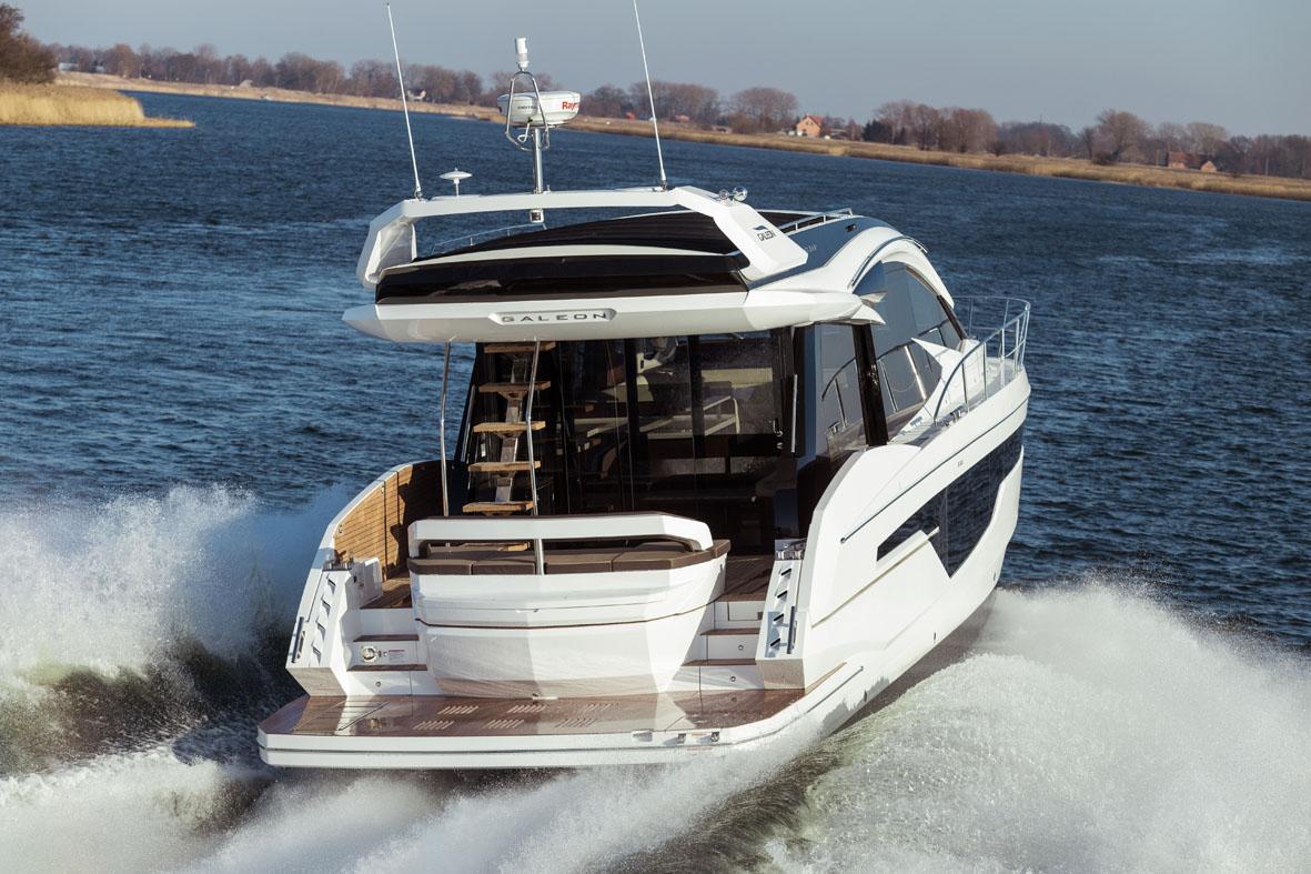 Galeon 510 Skydeck