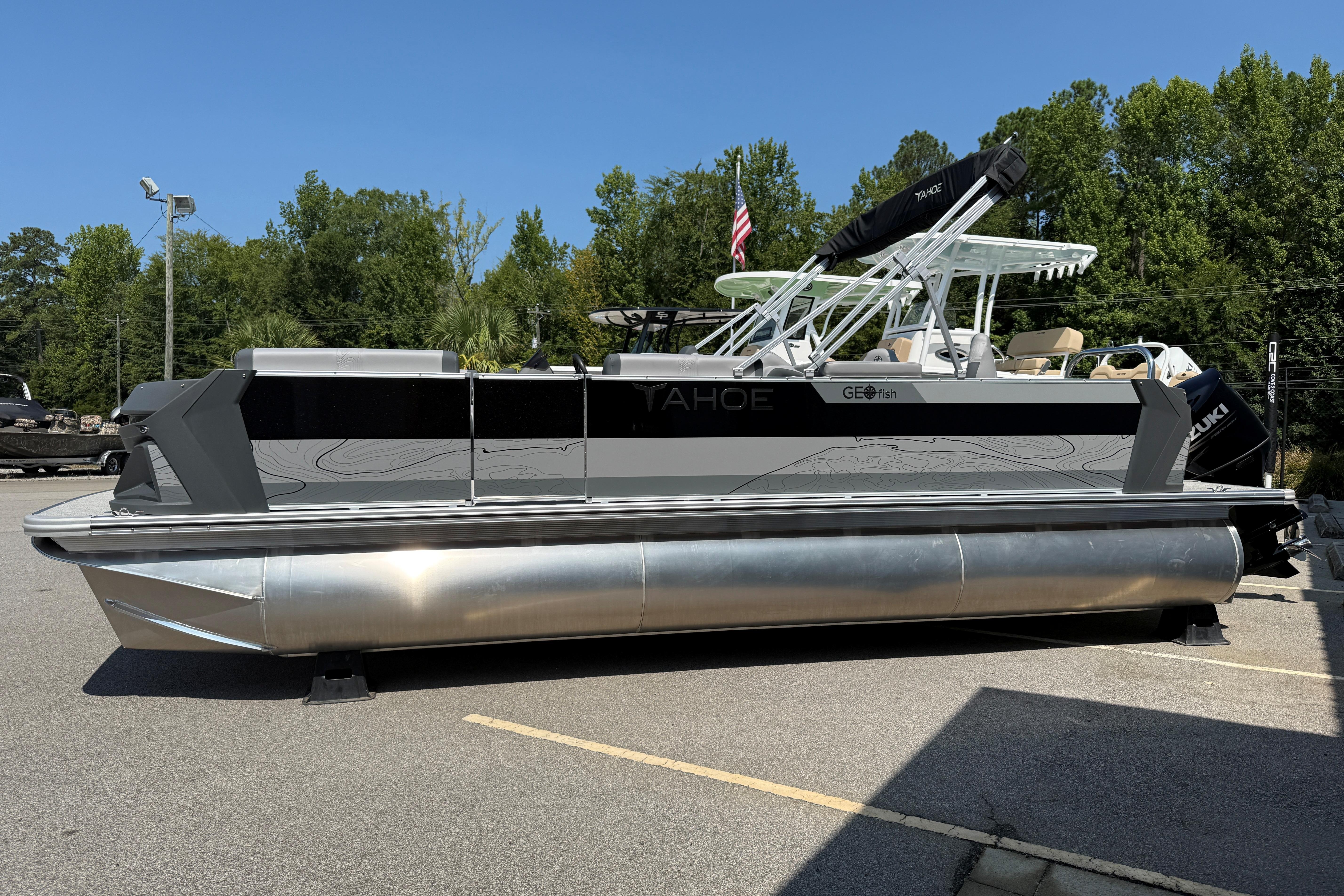 2026 Tahoe Pontoon Geofish RF