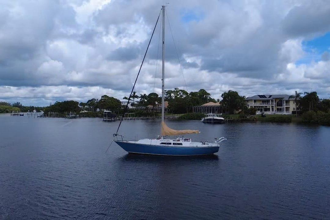 1980 C&C Landfall 38