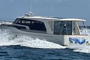 Greenline 40 2019 Greenline 40 yacht "Green Eyed Lady" cruising on the ocean.