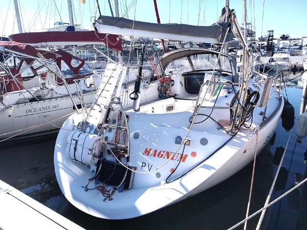 1993 Beneteau First 35s7
