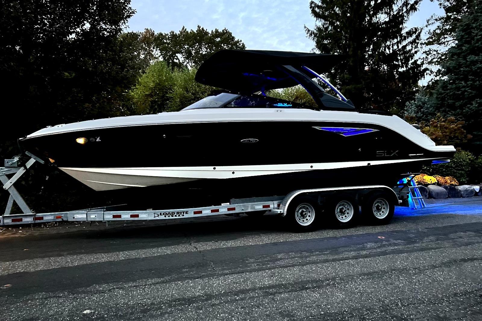 2016 Sea Ray 280 SLX