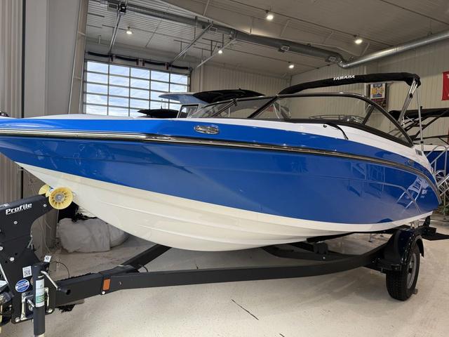 2025 Yamaha Boats SX195