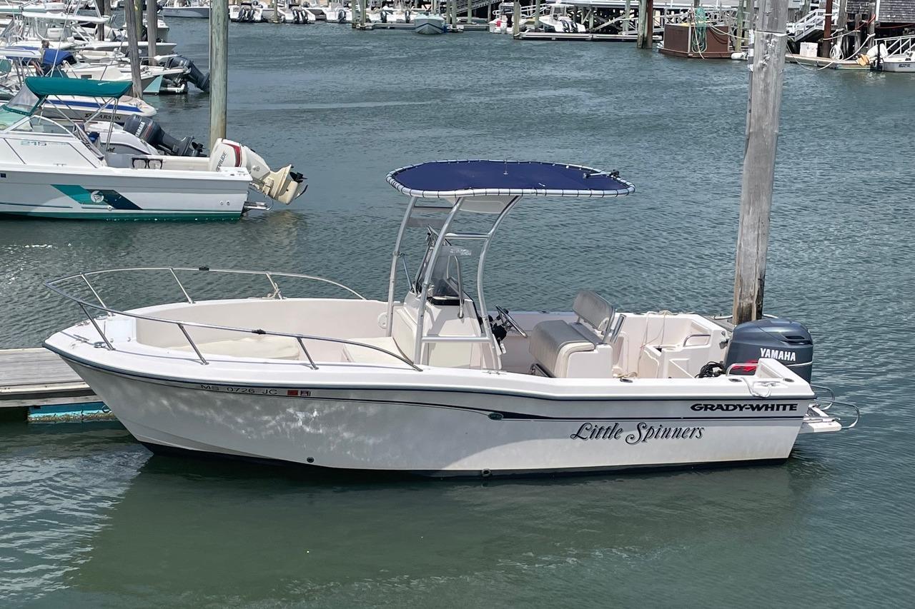 2001 Grady-White Escape 209