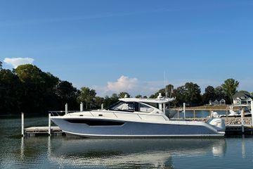 2024 Pursuit OS 445 Offshore