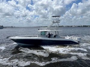 HCB 42 Siesta HCB 42 Five Wahoos - Profile