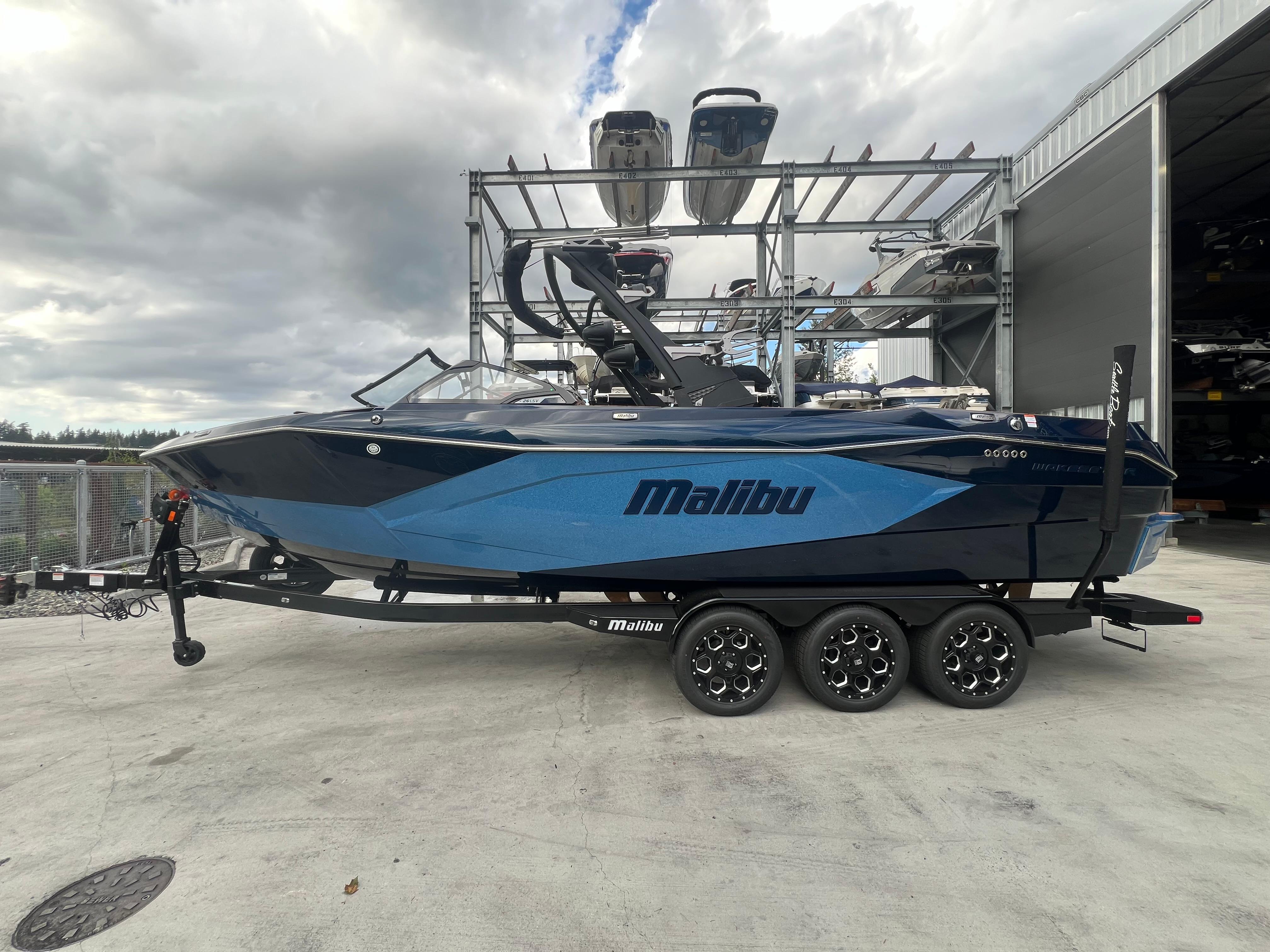 2024 Malibu 26 LSV