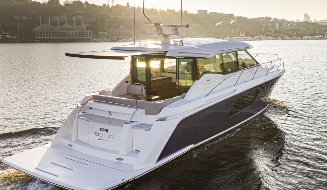 2022 Tiara Yachts 49 COUPE