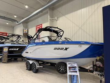 2025 Yamaha Boats 222XE