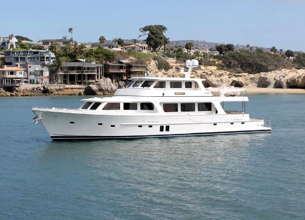 2025 Offshore Yachts 80/85/90 Voyager