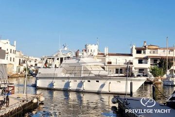 1993 Hi-Star 48 Sundeck